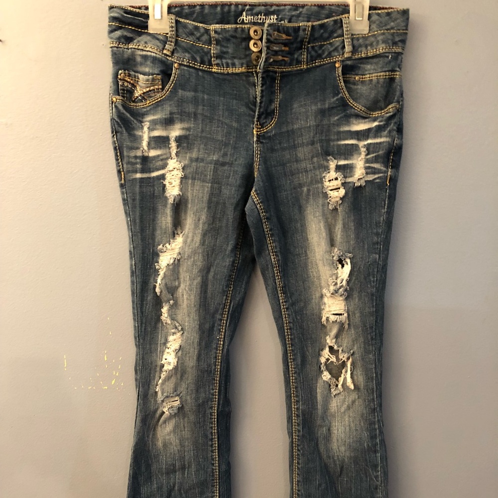 🌟🌟🌟Distressed Jeans🌟🌟🌟